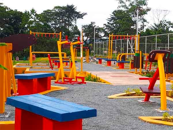 gimnasio-aire-libre-bonanza-nicaragua