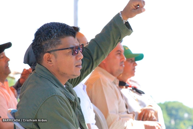 homenaje-danilo-ponce