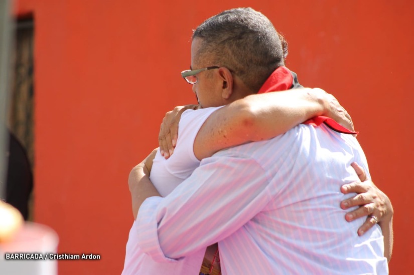 homenaje-danilo-ponce