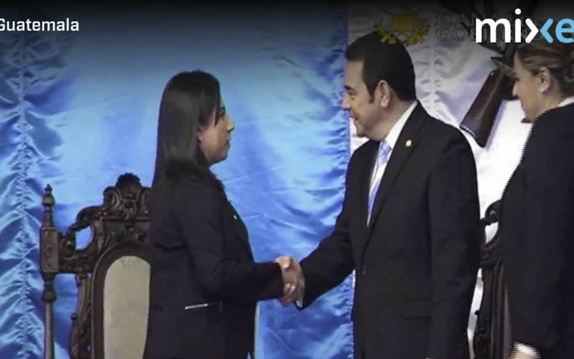 Embajadora Lilliam del Carmen M&eacute;ndez, presenta  cartas credenciales al Presidente de Guatemala