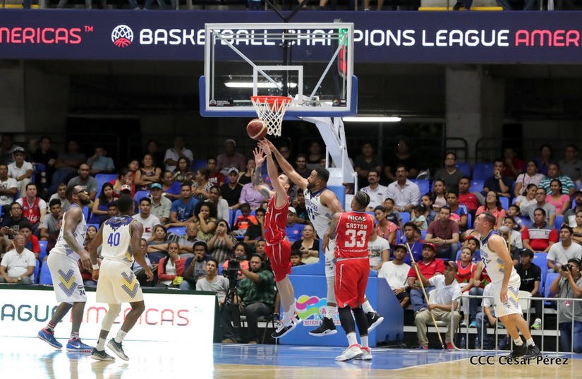 deporte-basquet-polideportivo