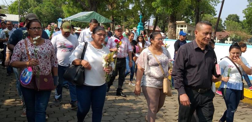 leon-conmemora-heroe-paz