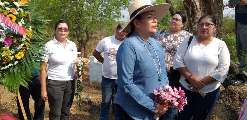 leon-conmemora-heroe-paz