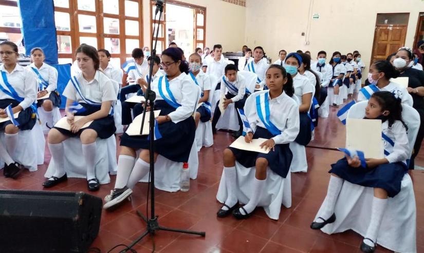 mural-escuela-ricardo-morales