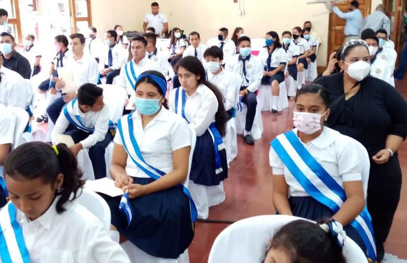 mural-escuela-ricardo-morales