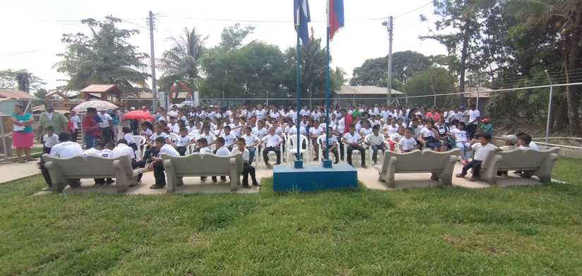 inauguran-colegio-rosita