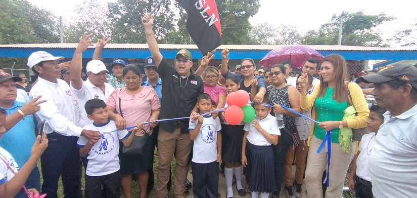 inauguran-colegio-rosita