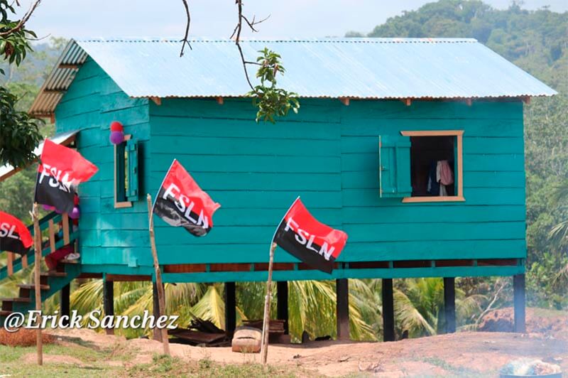 inauguran-viviendas-alal-bonanza