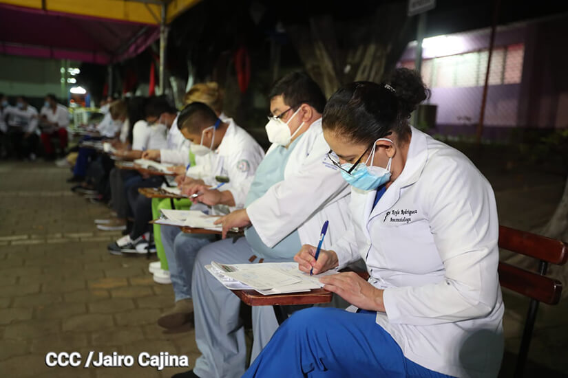 medicos-nicaragua-covid-19