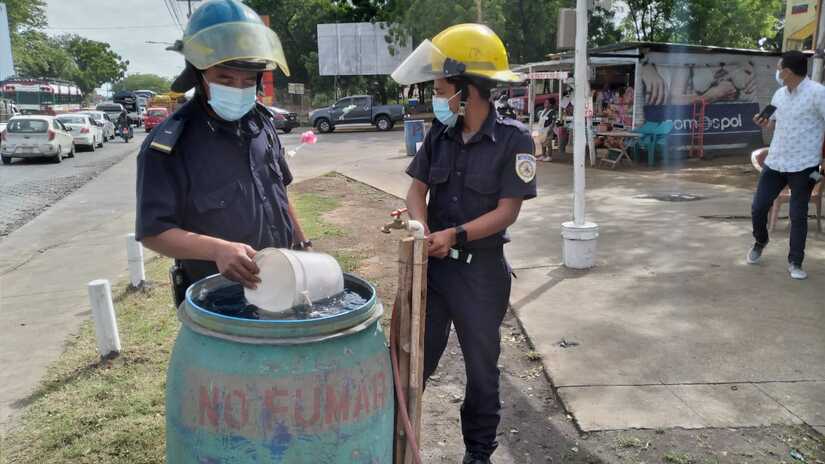 BOMBEROS