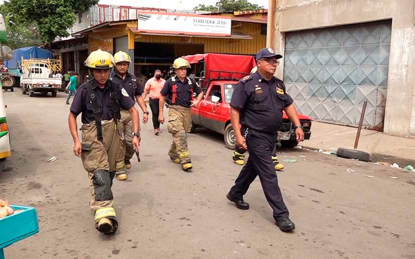 BOMBEROS