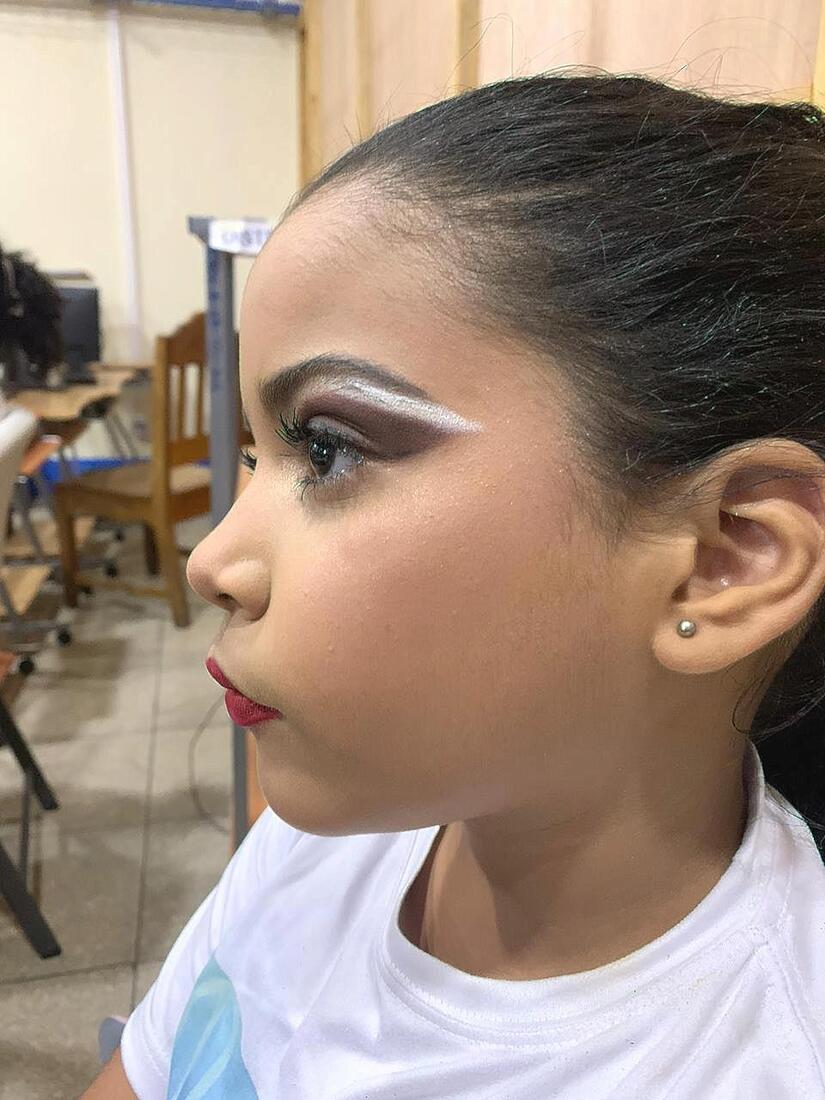 MAQUILLAJE