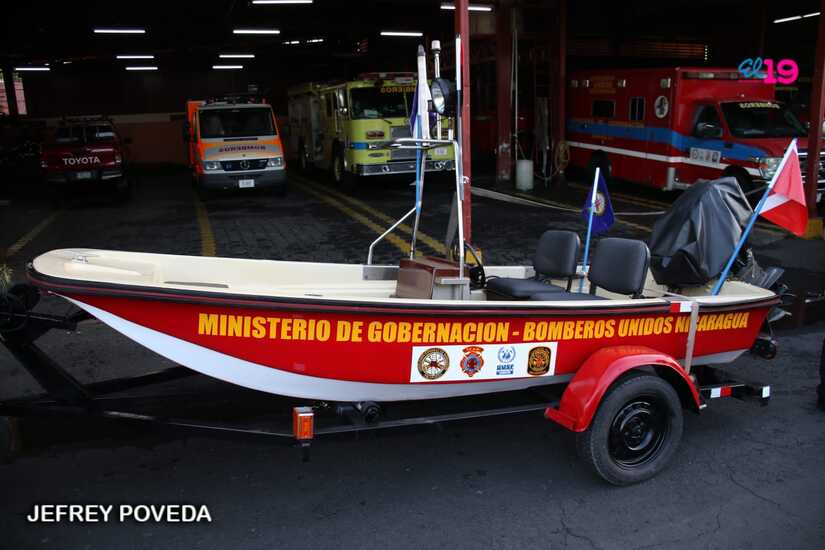 BOMBEROS