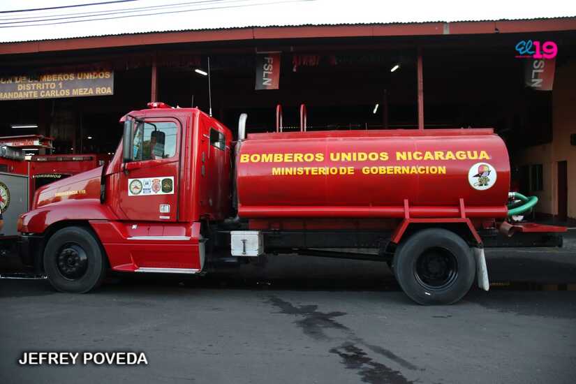 BOMBEROS