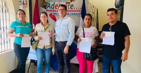 adelante
