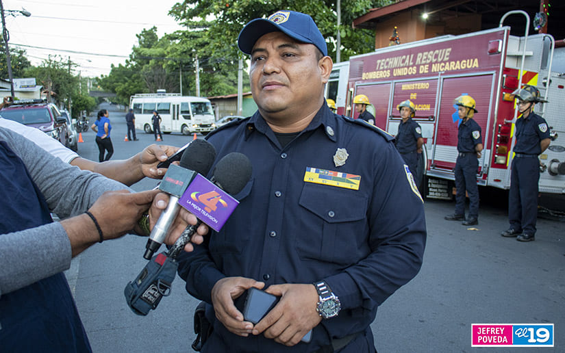 BOMBEROS