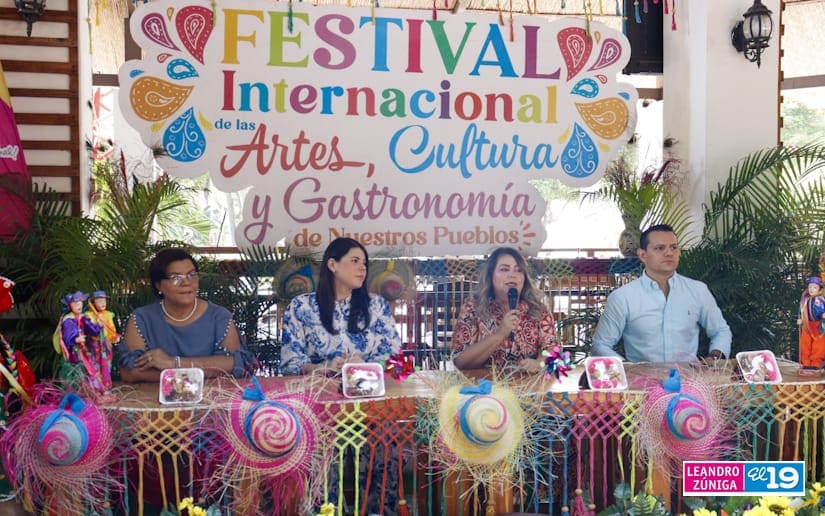 FESTIVAL