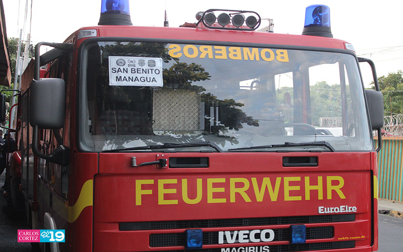 BOMBEROS
