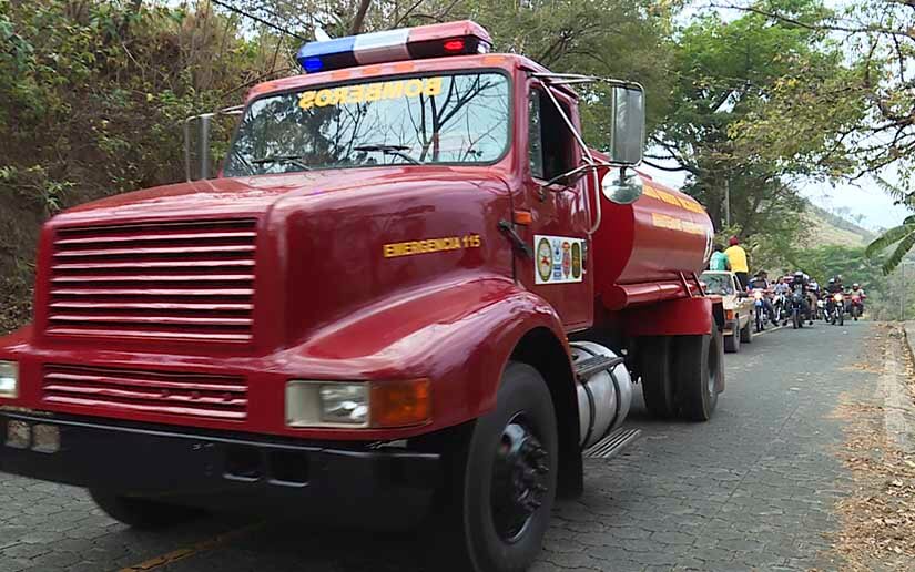 BOMBEROS