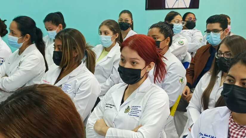 MEDICOS