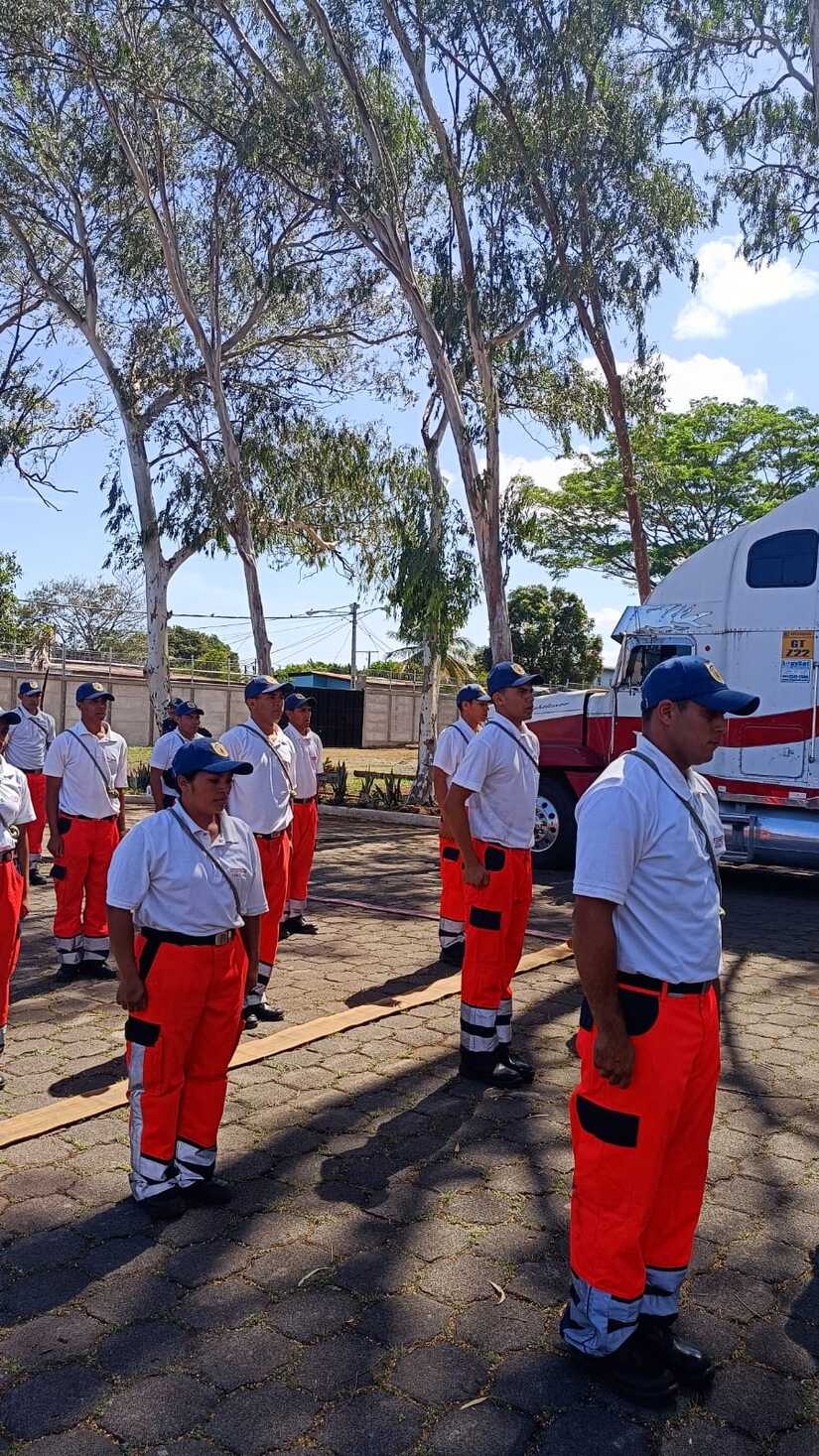 BOMBEROS