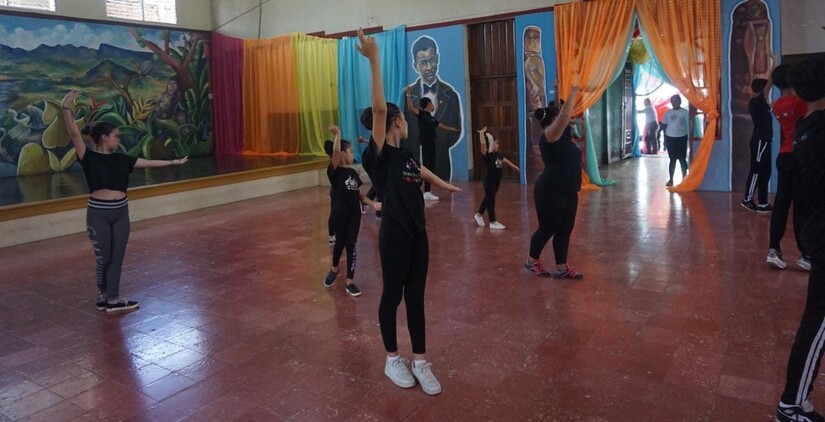 DANZA