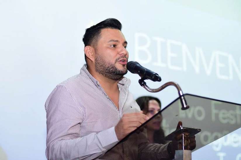 CINE