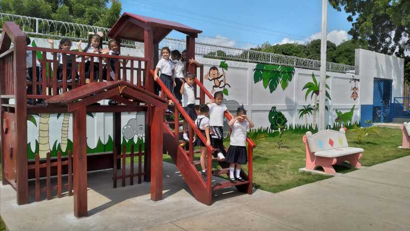 ESCUELA