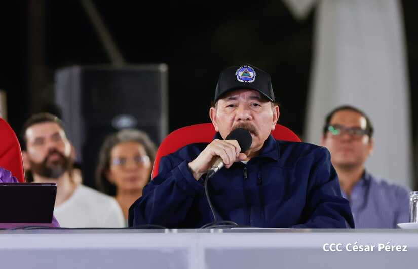 COMANDANTE
