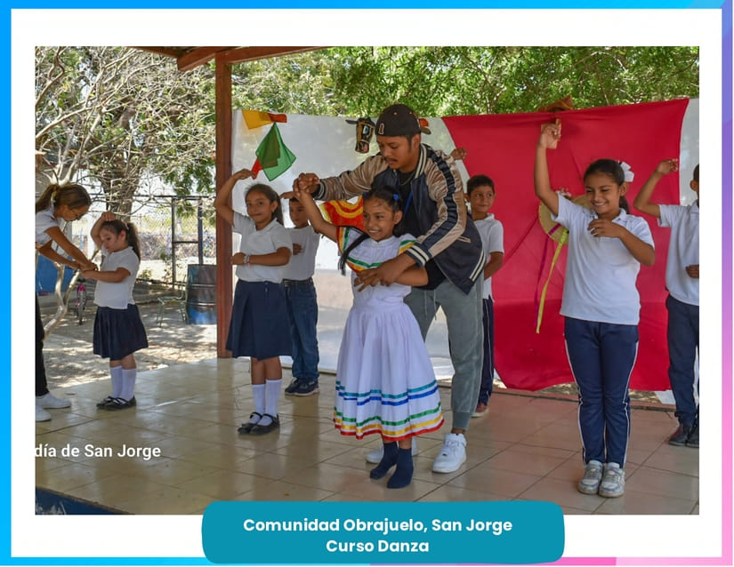 GALERIA-FOTOGRAFICA-ESCUELAS-DE-ARTES-EN-EL-CAMPO-_page-0007