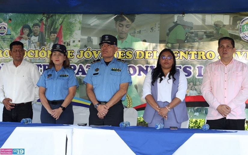 POLICIA-GRADUACION10