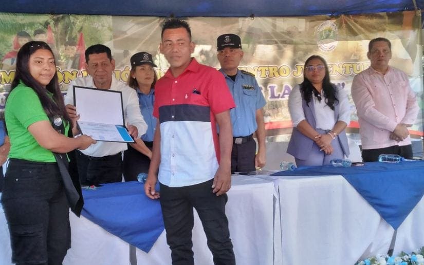 POLICIA-GRADUACION21