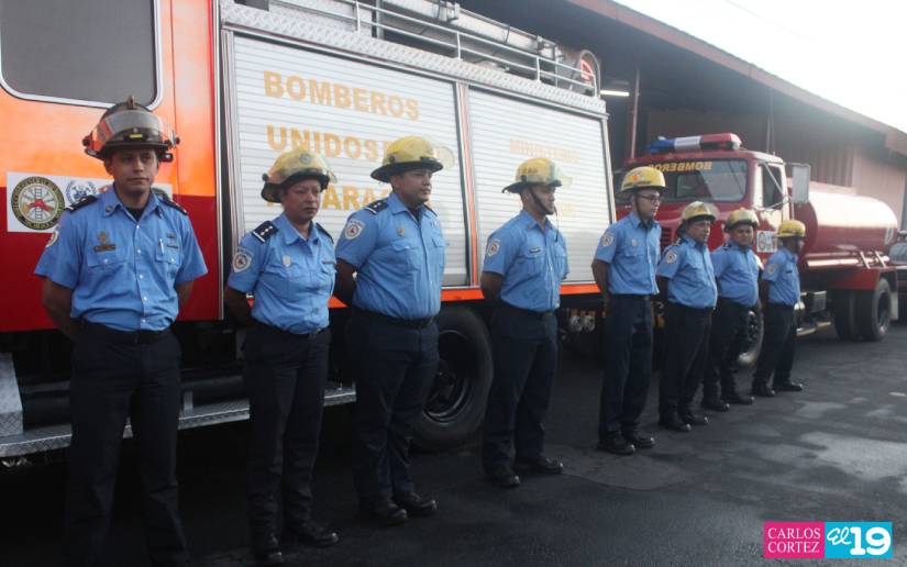 BOMBEROS