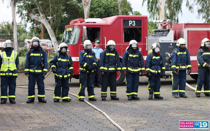 demostracion-bomberos-4