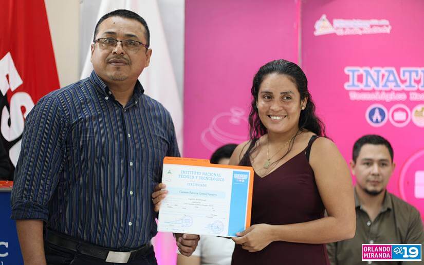 inatec-entregacertificados-15