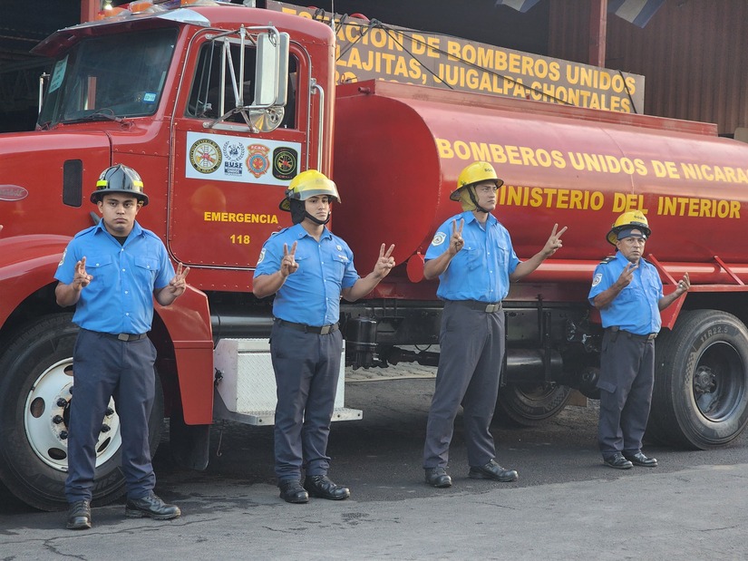 BOMBEROS-(10)