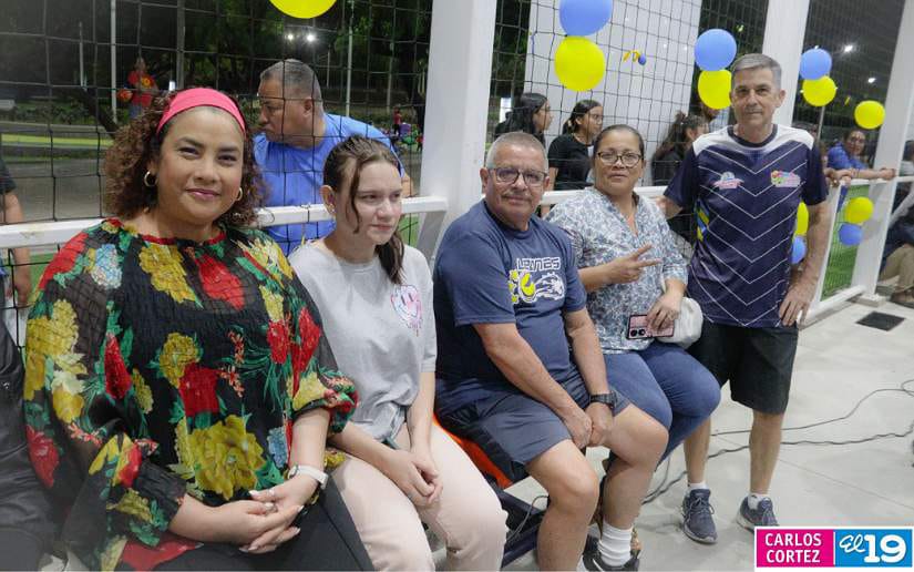 LEONAS-VS-JAGUAR--(12)