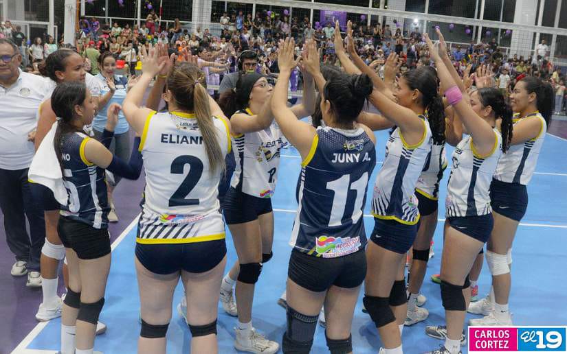 LEONAS-VS-JAGUAR--(19)