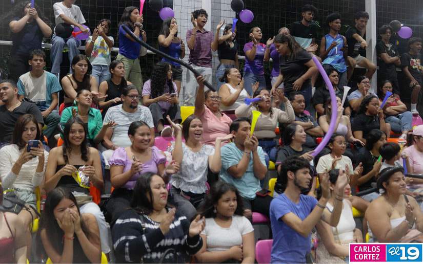 LEONAS-VS-JAGUAR--(8)