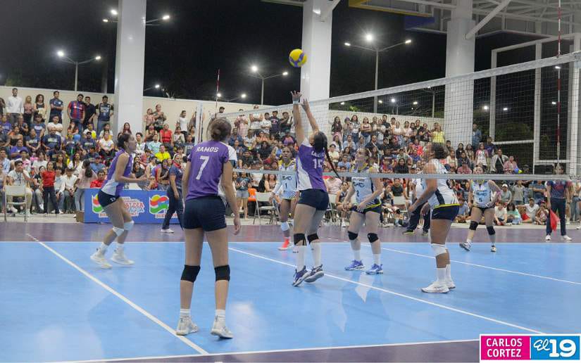 LEONAS-VS-JAGUAR--(9)