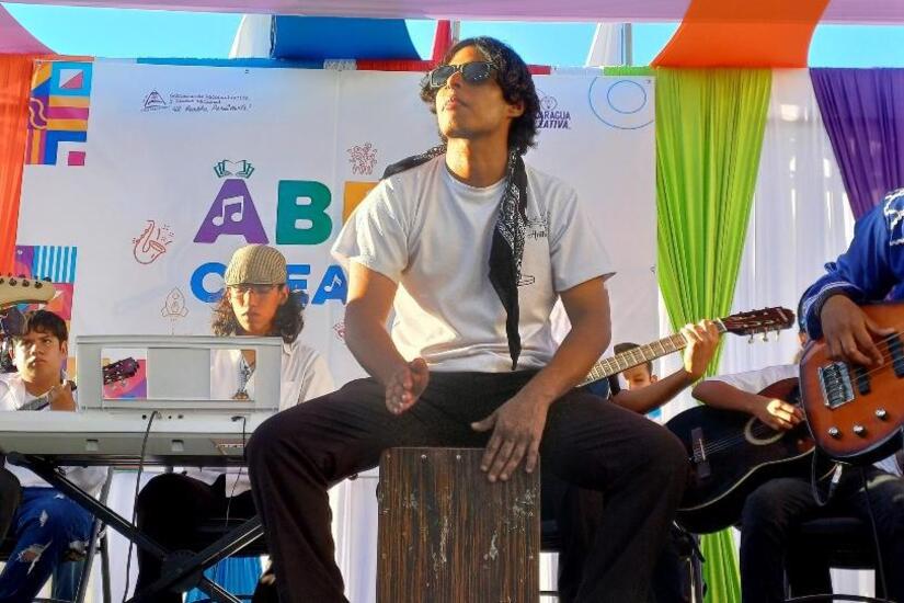 Dia-Mundial-del-Arte-15