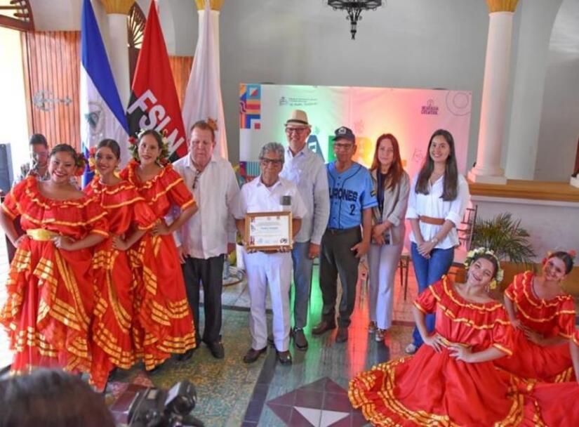 Dia-Mundial-del-Arte-4