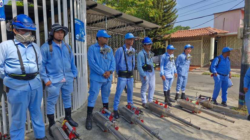 Brigadas-de-fumigacion-y-abatizacion-del-minsa-4