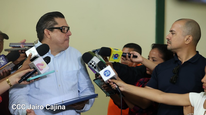 Encuesta-MyR-Consultores-15