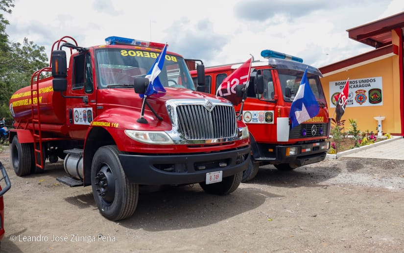 BOMBEROS18