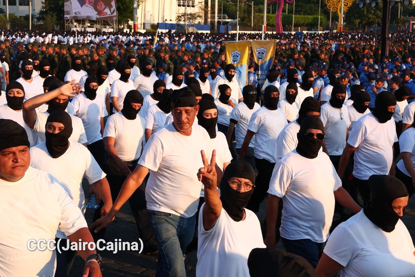 Acto-del-Dia-de-los-Trabajadores-y-Tomas-46