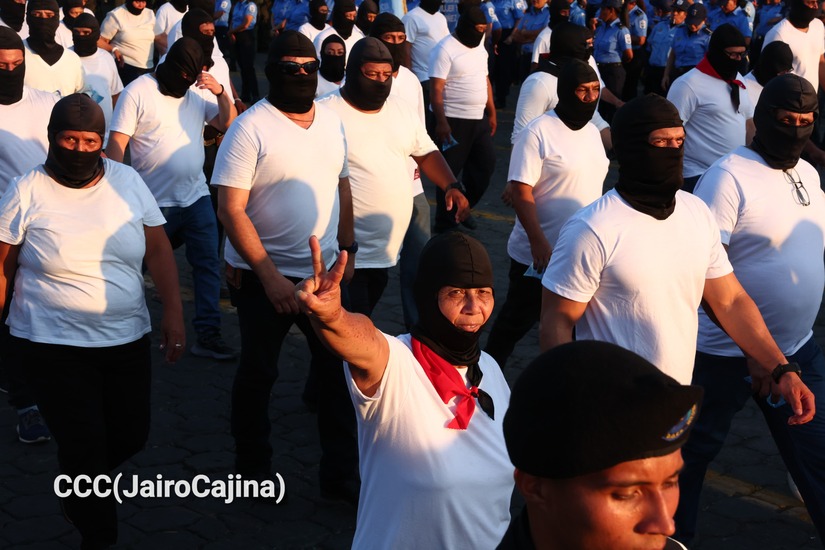 Acto-del-Dia-de-los-Trabajadores-y-Tomas-48