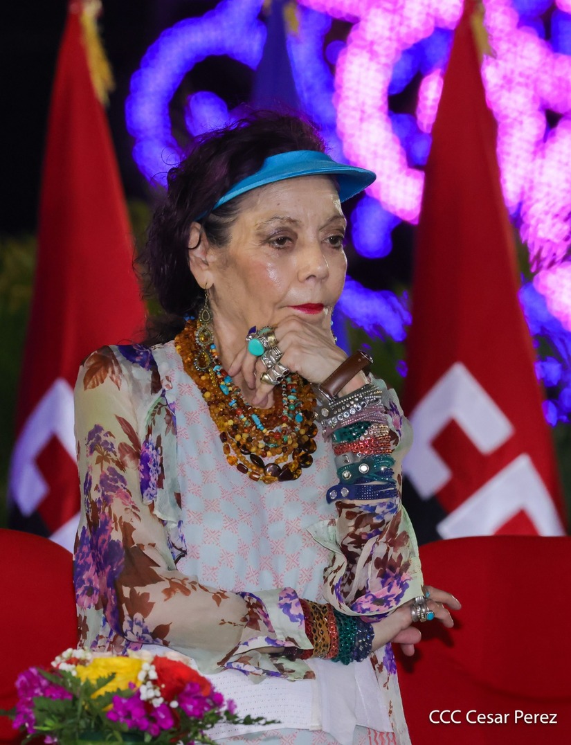 Conmemoracion-del-dia-del-trabajador-y-de-Tomas-16