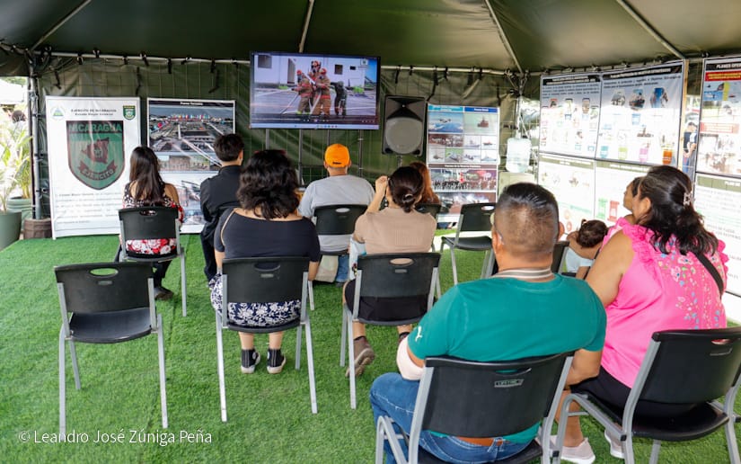 Exposicion-militar-18