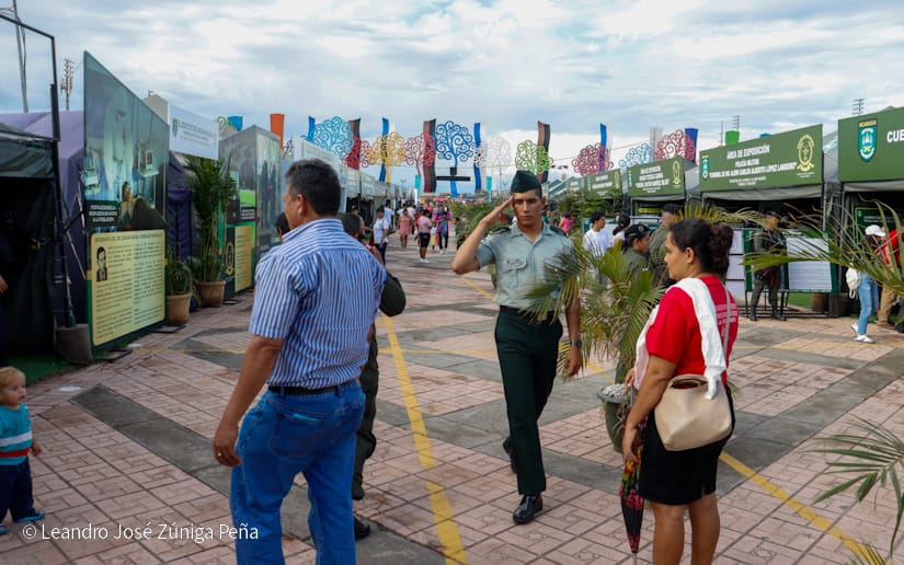 Exposicion-militar-2